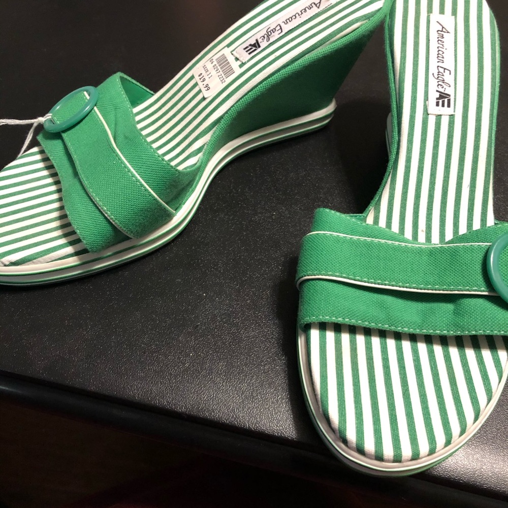 Women’s American Eagle wedges, never worn.